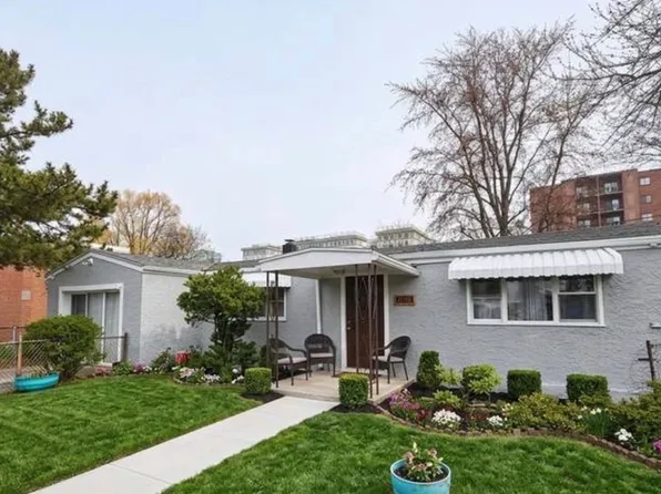 2 Porter Ave, Revere, MA 02151