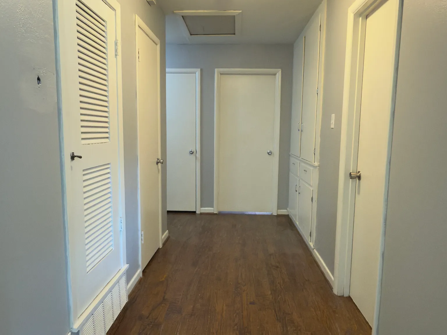 3 bed, 1569 sqft, $1,799 — Photo 2