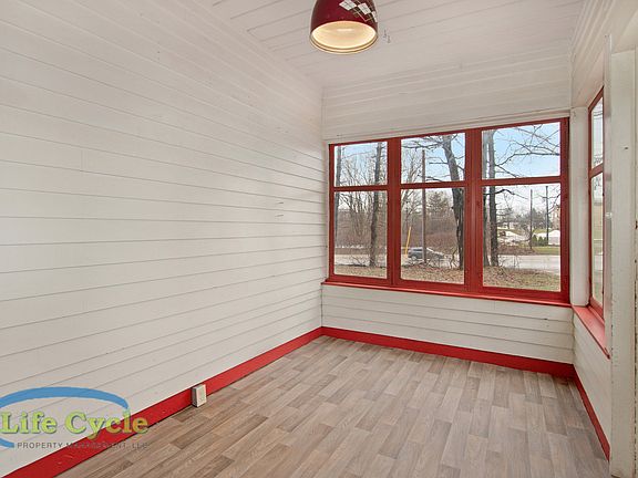 4th image of 1919 Wilson Ave SW