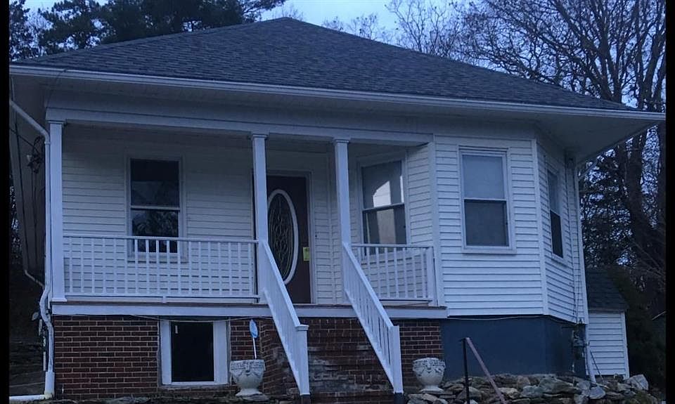 1st image of 463 Central Ave