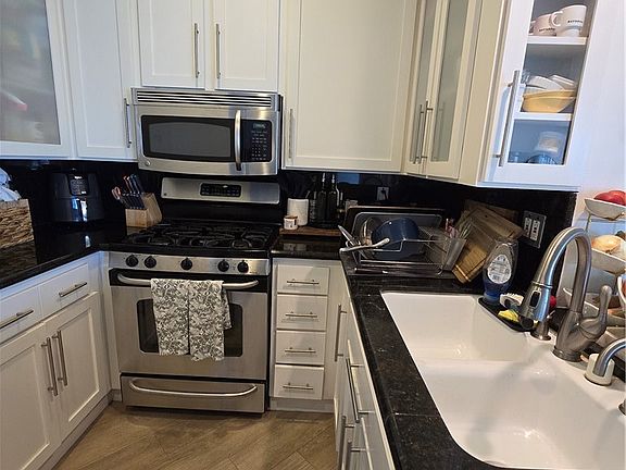 3rd image of 235 Main St APT 218