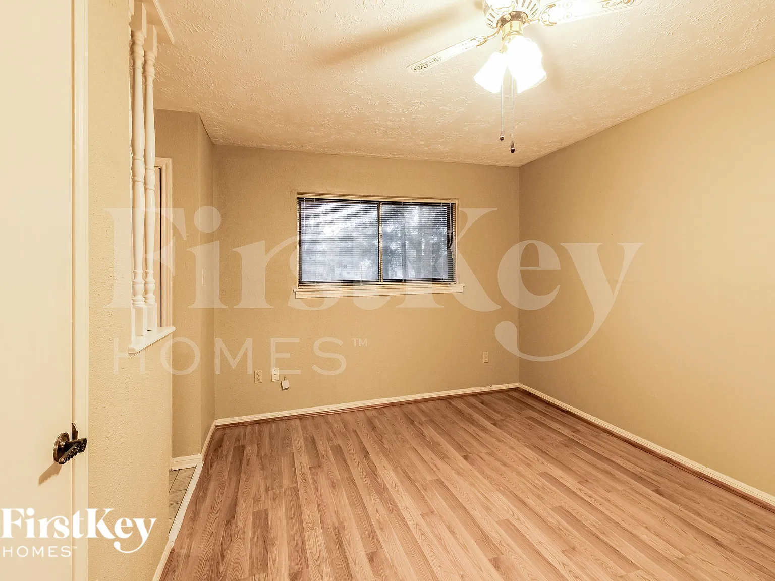 3 bed, 2.0 bath, 1868 sqft, $2,435 — Photo 4