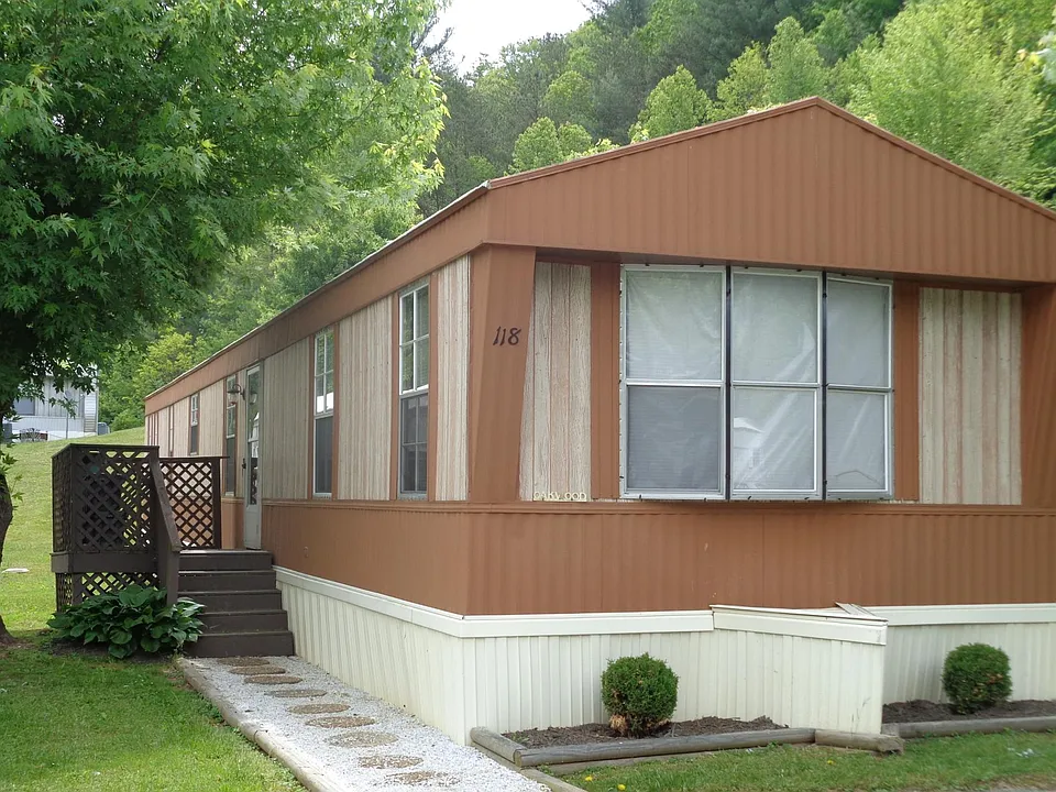 2 Keith Memorial Dr