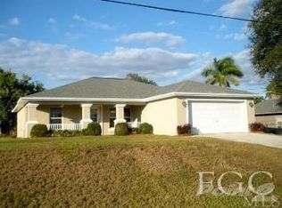 2305 NE 28th St, Cape Coral, FL 33909
