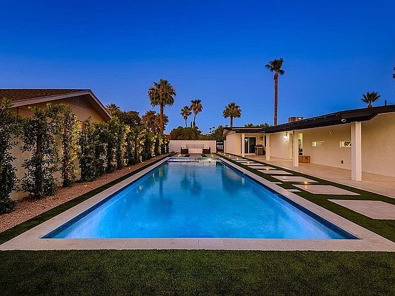 3rd image of 502 Redondo Dr S