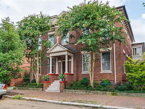2nd image of 207 N 26th St
