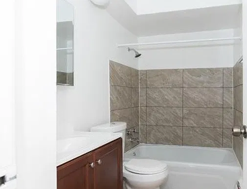 1 bed, 750 sqft, $1,600 — Photo 3