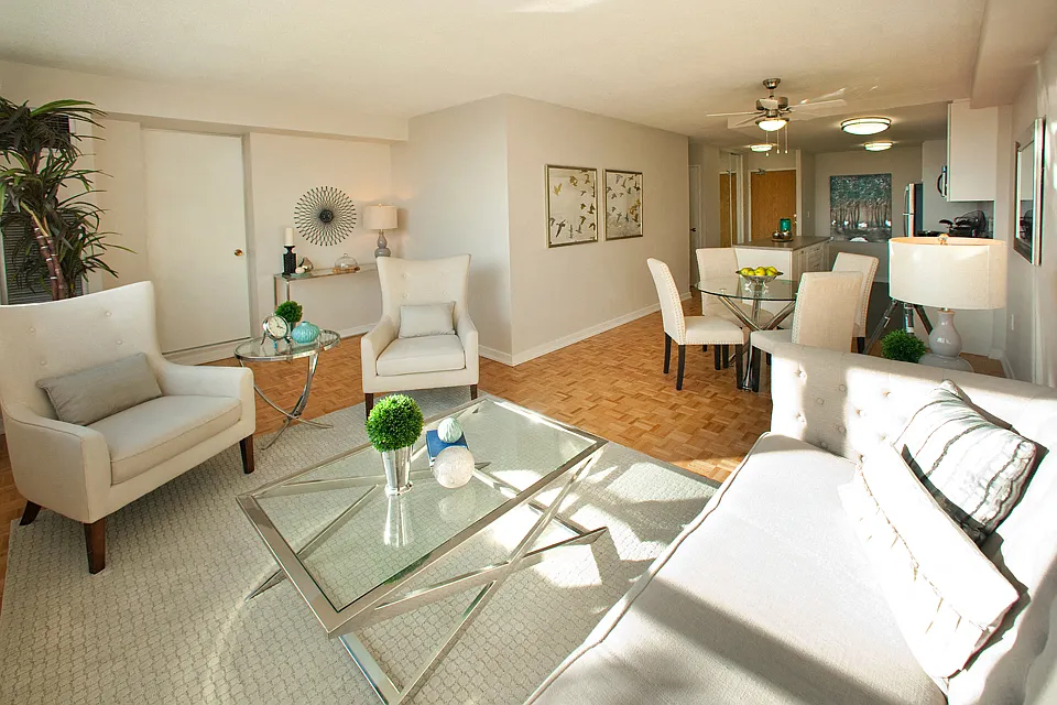 190 CityView Apartments — Photo 2