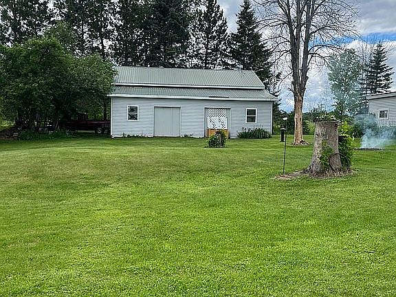 5th image of 2054 Lakeview Dr