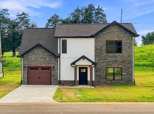 1924 Links Blvd, Morristown, TN 37813