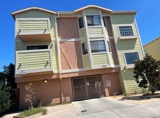 1950 Chestnut Ave #305, Long Beach, CA 90806