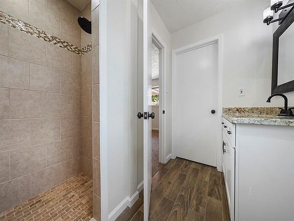 5th image of 11726 N Willowdale Cir