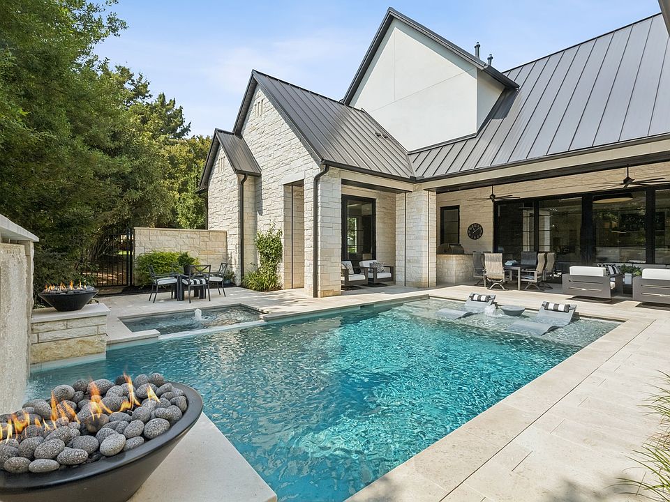 1st image of 1403 Fountain Grass Ct