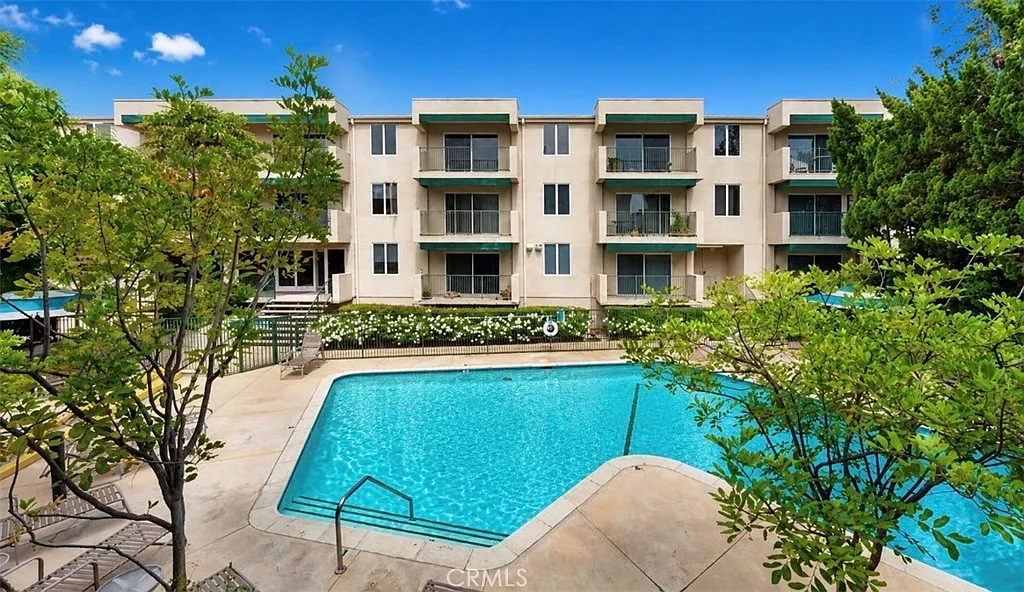 1 bed, 848 sqft, $2,950 — Photo 1