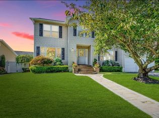 24 Abraham Dr, Howell, NJ 07731