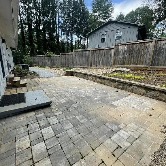 342 Silversteen Dr — Photo 12