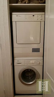 Rented by Halstead Real Estate | media 20