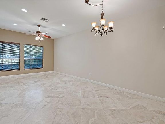 5th image of 62 Marina Gardens Dr