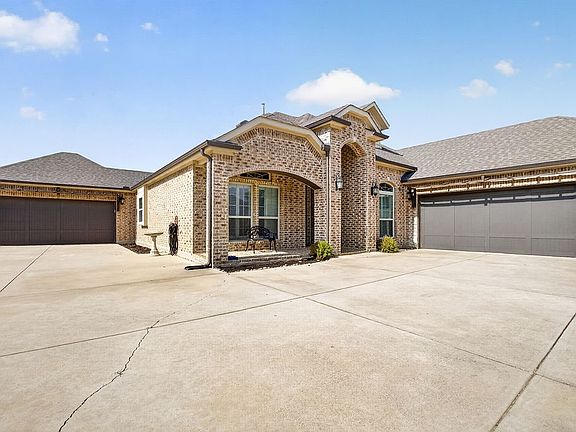 3rd image of 4225 Rustic Timbers Dr