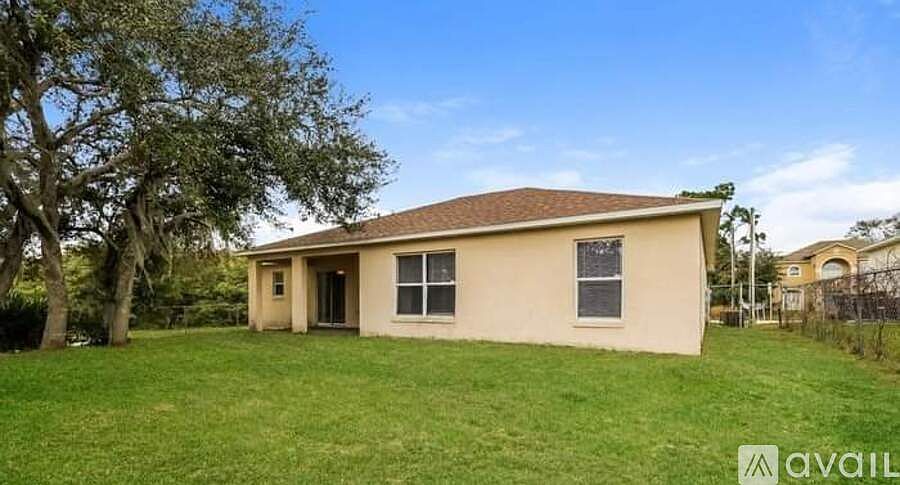 1st image of 446 Mulberry Ct