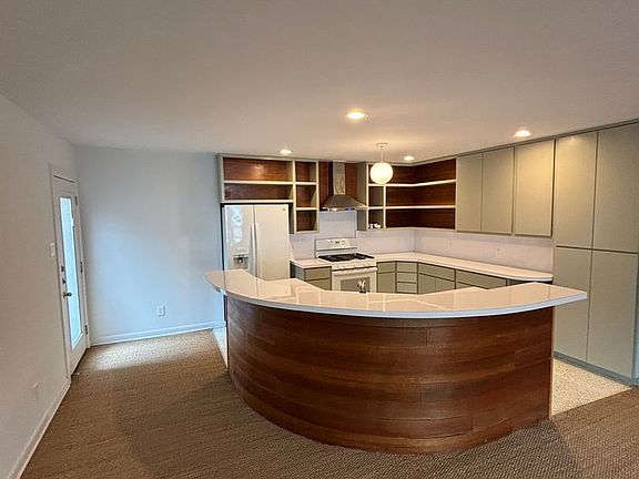 4th image of 442 E Huisache Ave #A