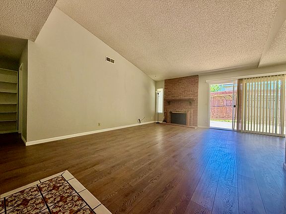 4th image of 821 Saint Lucia Ct