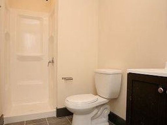 4th image of 1812 W Montgomery Ave Unit 2