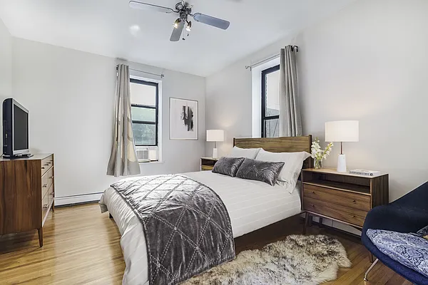 Sold by Compass | media 2