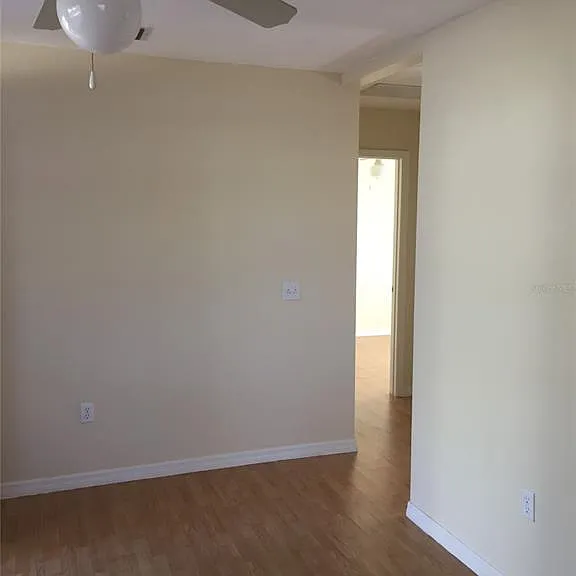 2417 Golfview St — Photo 5
