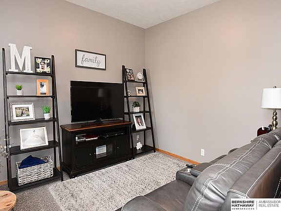 4th image of 9022 Bayberry Cir