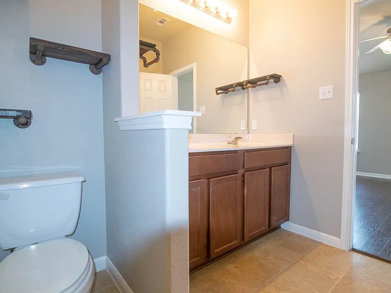 504 Comal Run — Photo 21