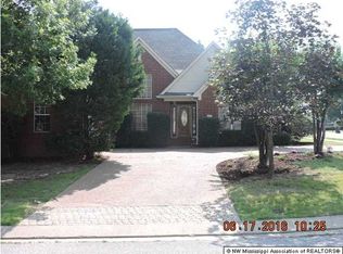4484 Graystone Dr, Southaven, MS 38671