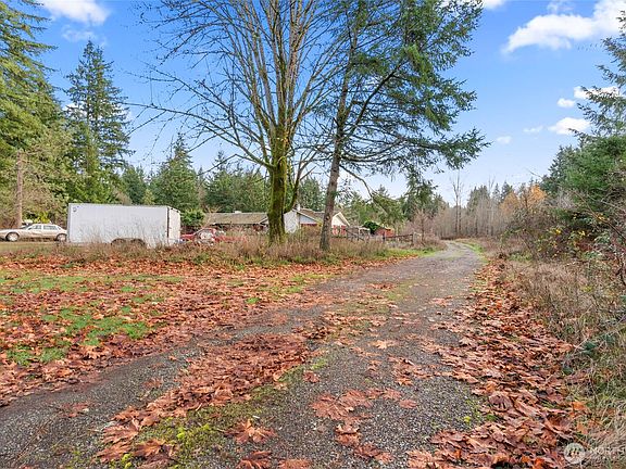 4th image of 9115 Old Hwy 99 SE