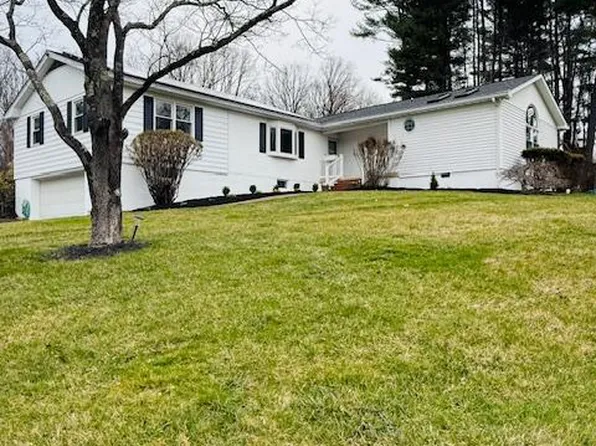 4402 Meadowcliff Rd, Glen Arm, MD 21057