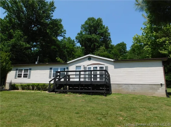 8377 W Cole Hollow Road, Campbellsburg, IN 47108