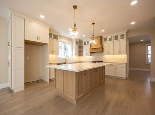 56 Thomas Mann Cir LOT 43, Norfolk, MA 02056