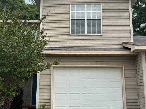103 Creeke Ln, Enterprise, AL 36330