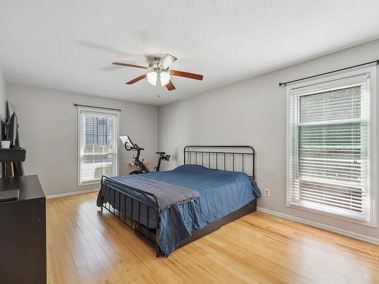 6851 Roswell Rd #F1 — Photo 14
