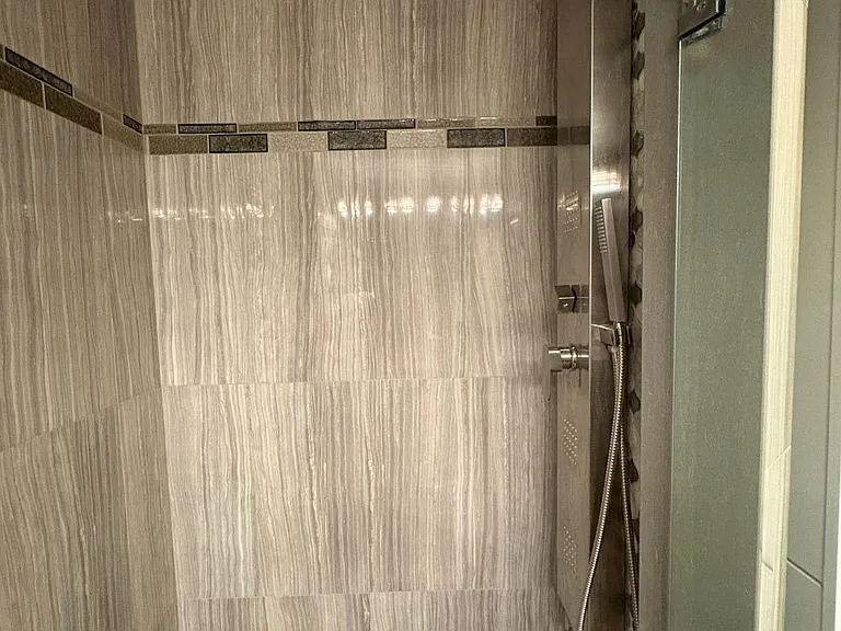 1 Palace Pier Ct #1812 — Photo 9