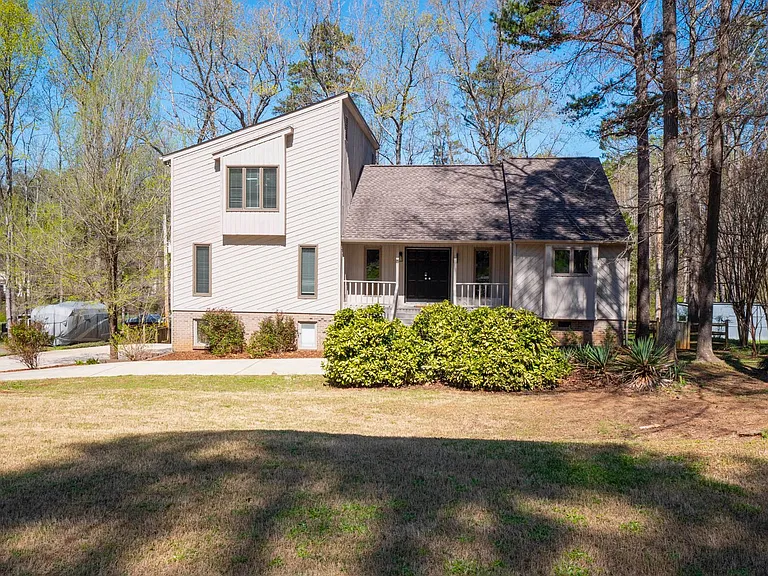 3917 Singletree Rd — Photo 1