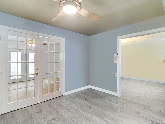 5th image of 2203 PALOMINO DR