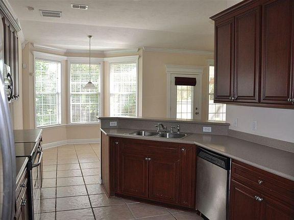 5th image of 2310 Upland Way