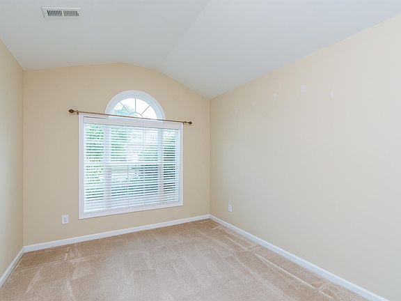 4th image of 2229 Ice House Way