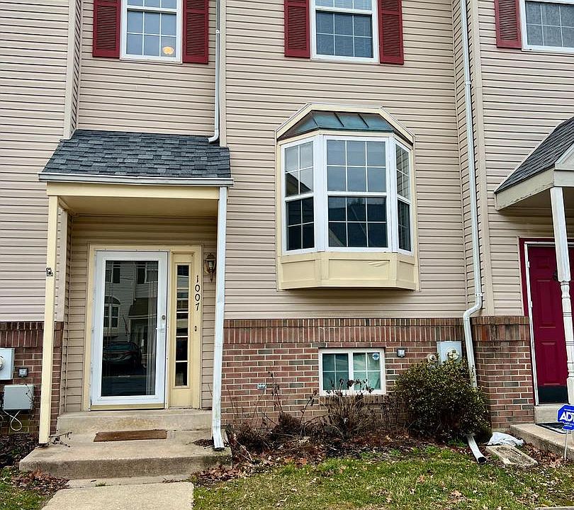 1st image of 1007 San Remo Ct