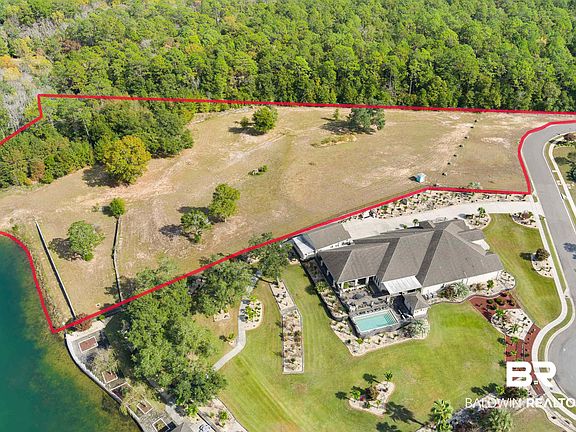 3rd image of 8512 Crepe Myrtle Ct