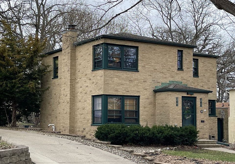 1st image of 335 E Vine St