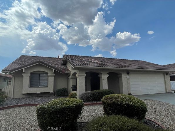 1371 Pepper Tree Dr, Hemet, CA 92545