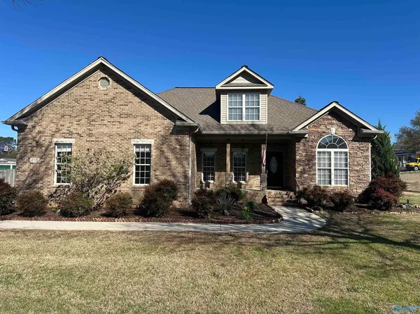105 Patdean Dr, Huntsville, AL 35811