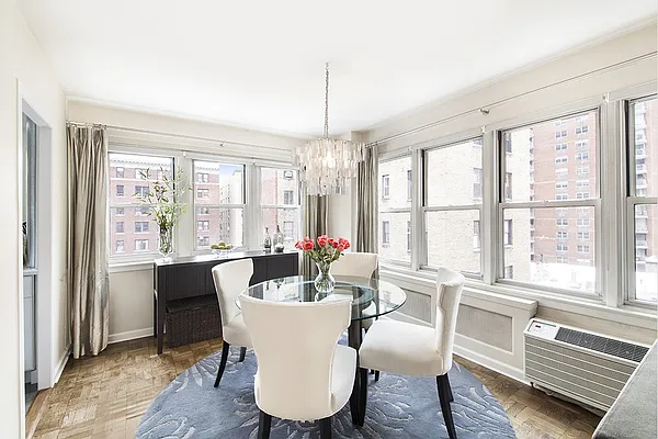 Sold by Stribling | media 2