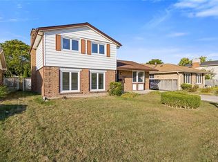 1345 Wiltshire Dr, Sarnia, ON N7S4P3